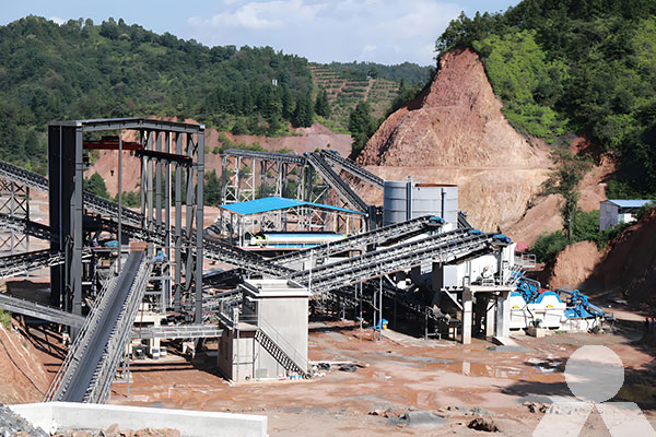 Professional Pebble Crusher Solutions for Mining